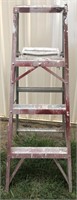 (AM)
Aluminum Step Ladder
Approx 48” tall