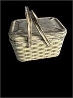 Metal / Tin picnic basket  9X15