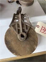 Wood Pulley 6"