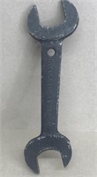 Regulator wrench