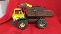 TONKA  DUMP TRUCK