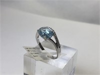 33-LS129(C)Bague or blc 14kt topaze bleu 2,13ct CZ