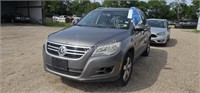 2010 VOLK TIGUAN WVGBV7AX3AW513901