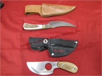 2 knives: 1 Marble's 4" blade w/ shaeth &