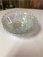3 glass bowls, 1 lidded