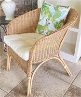 Wicker Patio Chair With Cushion