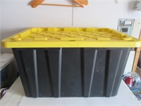 GUC  HDX 102L PLASTIC STORAGE BIN TOTE