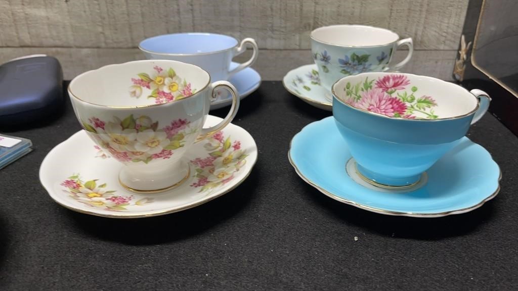 4 Bone China Cups & Saucers