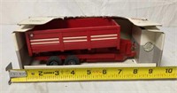 Ertl PTO Barge Box