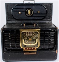 Vintage Zenith 1950s Tube Portable Shortwave Radio