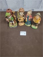 4 Hummel figurines