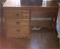 Desk, 3 Side Drawers *