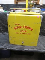 Vintage Royal Crown Cola Metal Cooler (has 2