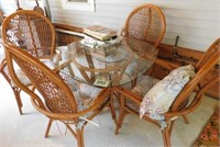 Sunroom / patio dining set: 48" round glass top
