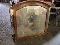 Wood dresser mirror