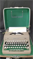 Vintaged Royal Typewriter