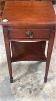 Mahogany One Drawer Nightstand