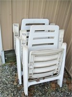 2 FOLDING PLASTIC LAWN CHAIRS