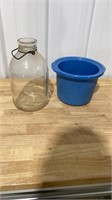 Gallon glass jar w/handle