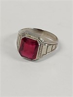 10K WHITE GOLD MENS RING WITH RED STONE