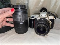 NIKON Camera, Extra Lens & Bag
