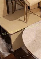 Drop Leaf Table w/Leaf