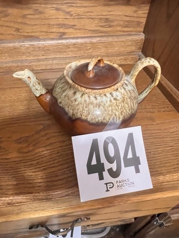 Pottery Teapot(Den)