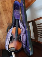 Antique Violin w/Case