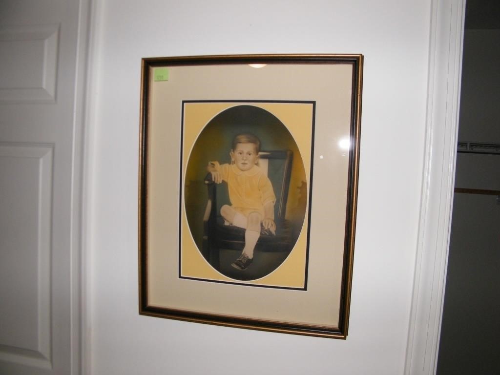 FRAMED & MATTED PICTURE OF A YOUNG CHILD