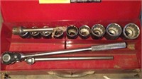 3/4" DRIVE SOCKET SET & SCREW DIVERS