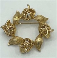 SARAH COVENTRY Apple Wreath Gold Tone Brooch