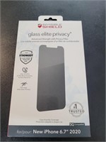 Glass Elite privacy screen for iPhone 6.7