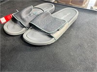 Hey dude dry step mesh slides/sandals US size 7