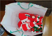 BAG OF XMAS DECOR / US