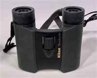 Nikon binoculars, Trailblazer, in case, 4" long