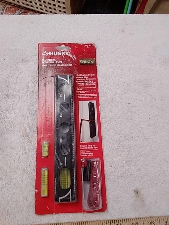 New husky torpedo level magnetic