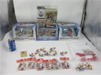 Plusieurs figurines de hockey dont Wayne Gretzky