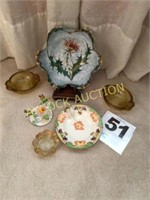 decorative plates, bowls, etc