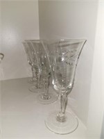 Lot of four glass cordials