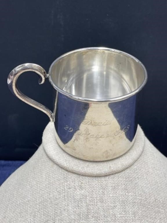 Sterling silver Childs cup 45.55g engraved 1963
