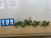 4 JOHN DEERE TRACTORS ALL HAVE MISSING OR BROKEN