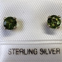 S.Silver Genuine Peridot Ear-studs
