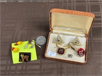 Lot of 32nd Degree Masonic Pins & Items
