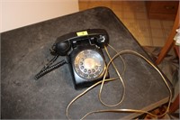 Vintage Kellogg Kitt rotary phone