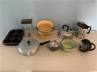 Selection of Vintage Kitchenware