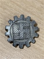 WWII DAF Workers pin