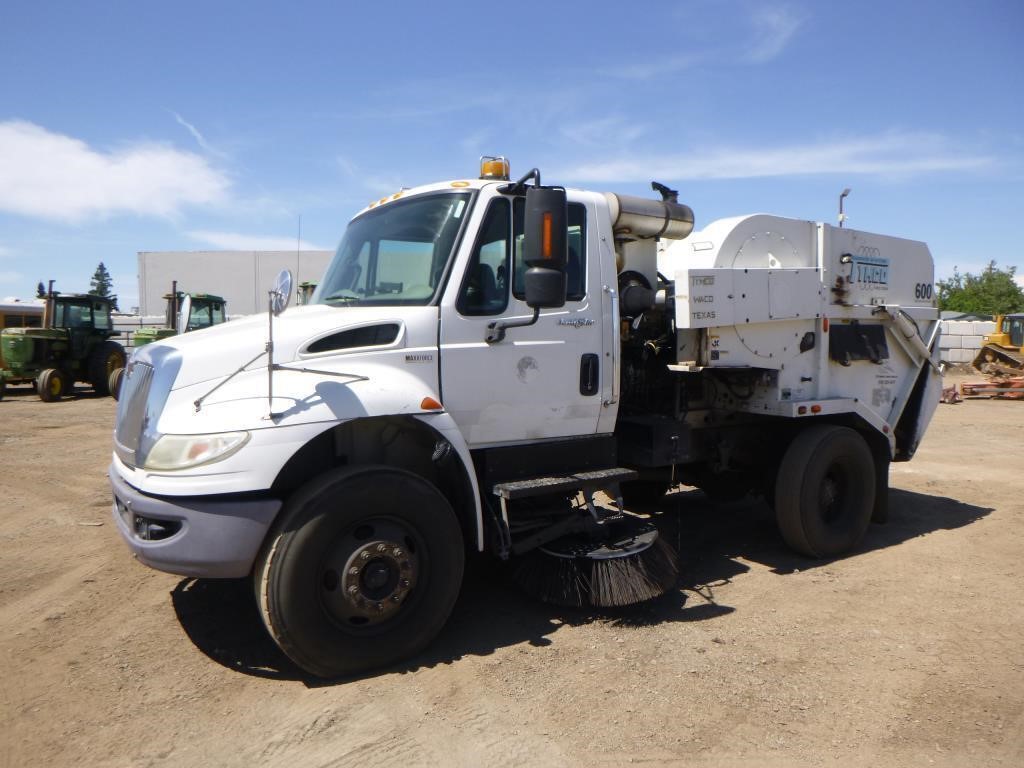 2012 International 4300 Street Sweeper