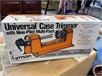 Universal case trimmer
