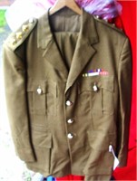 U52-  CANADIAN O / D  TUNIC  AND PANTS