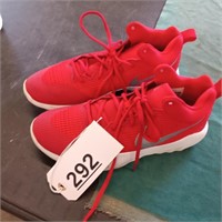 Nike Red Size 10